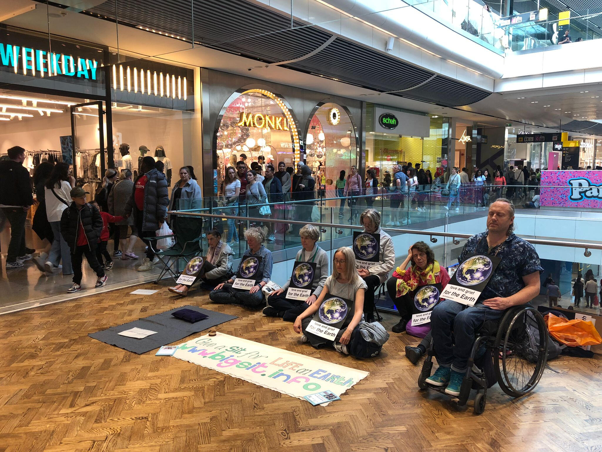 Big Sit in the Grand Arcade
